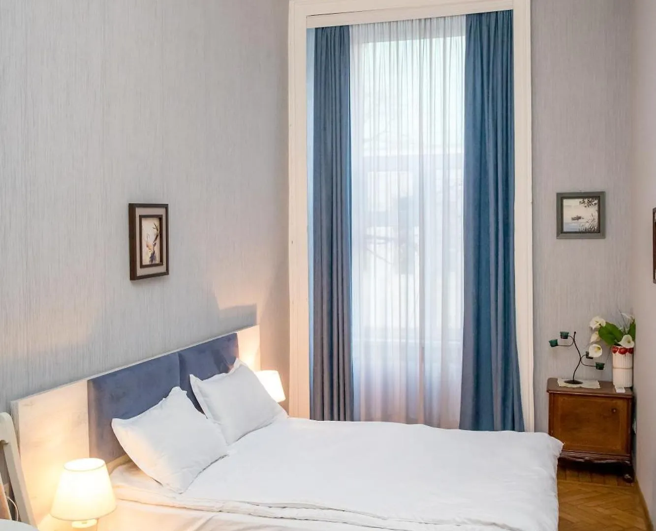 טביליסי Opera Appartment 3 דירה